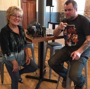 Meet your Posher, Maria